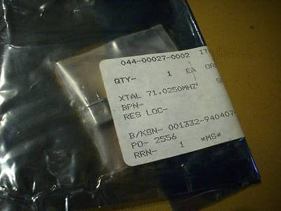 King Small Part:  XTAL 71.025 Mhz  044-00027-0002 aka 044-0027-02.  NOS Circa 1970s, 1980s, 1990s.