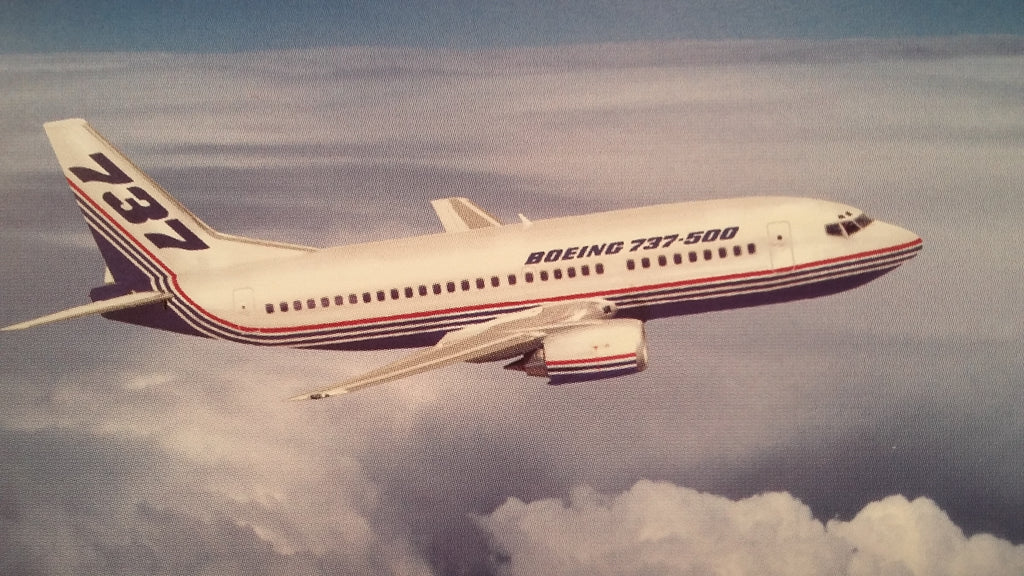 Boeing 2004-2005 Commercial Airplanes Reference Guide Original Sales Brochure Booklet,  82 page ,4.5 x 9".