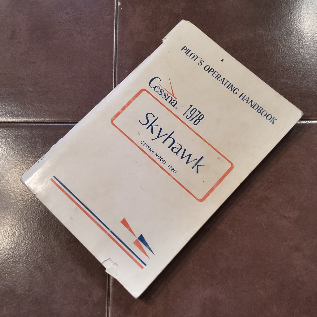 1978 Cessna 172 Pilots Operating Manual. POH.