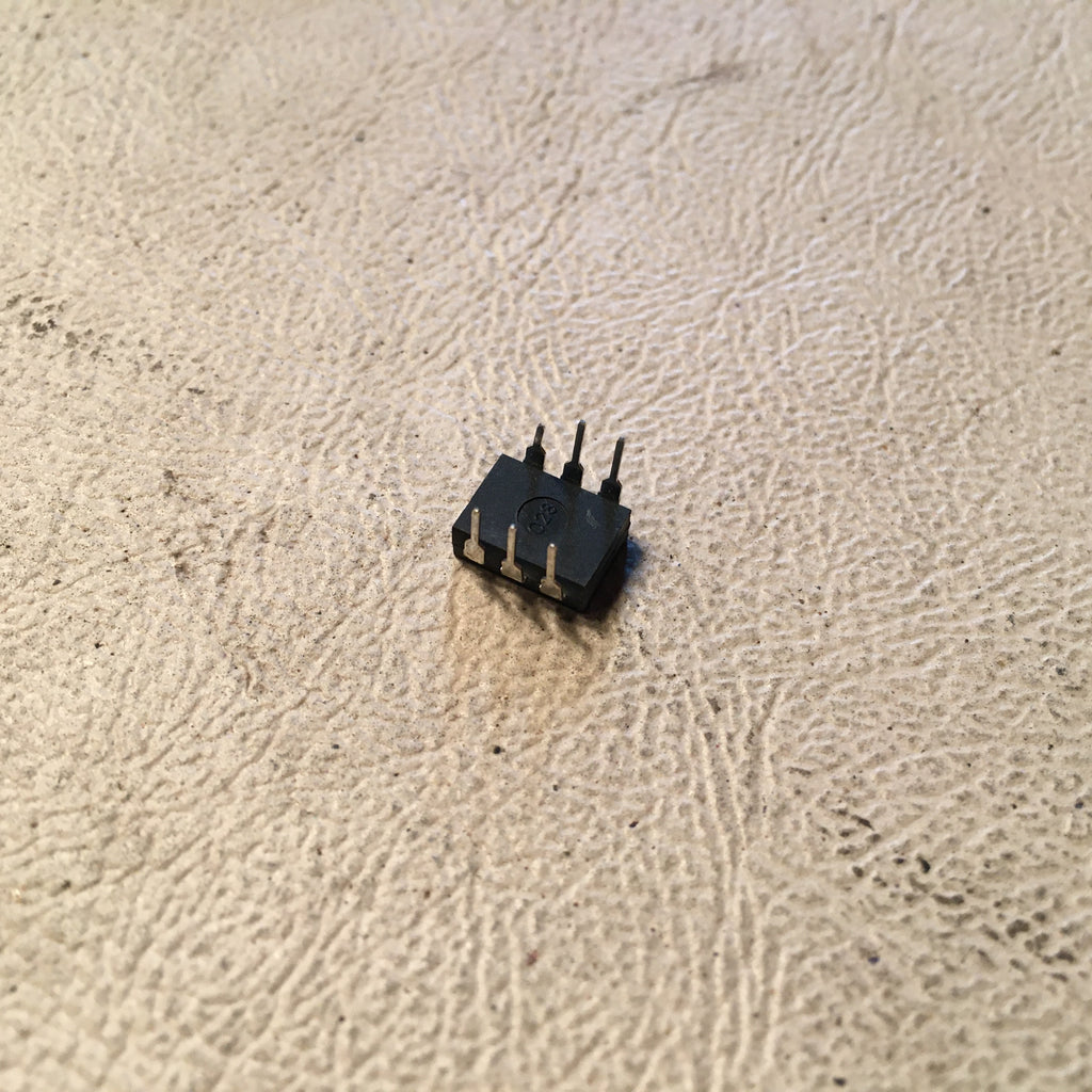 King Radio Small Part:  007-00613-0000 aka 007-0613-00 Transistor.  NOS,  Circa 1970, 1980, 1990.