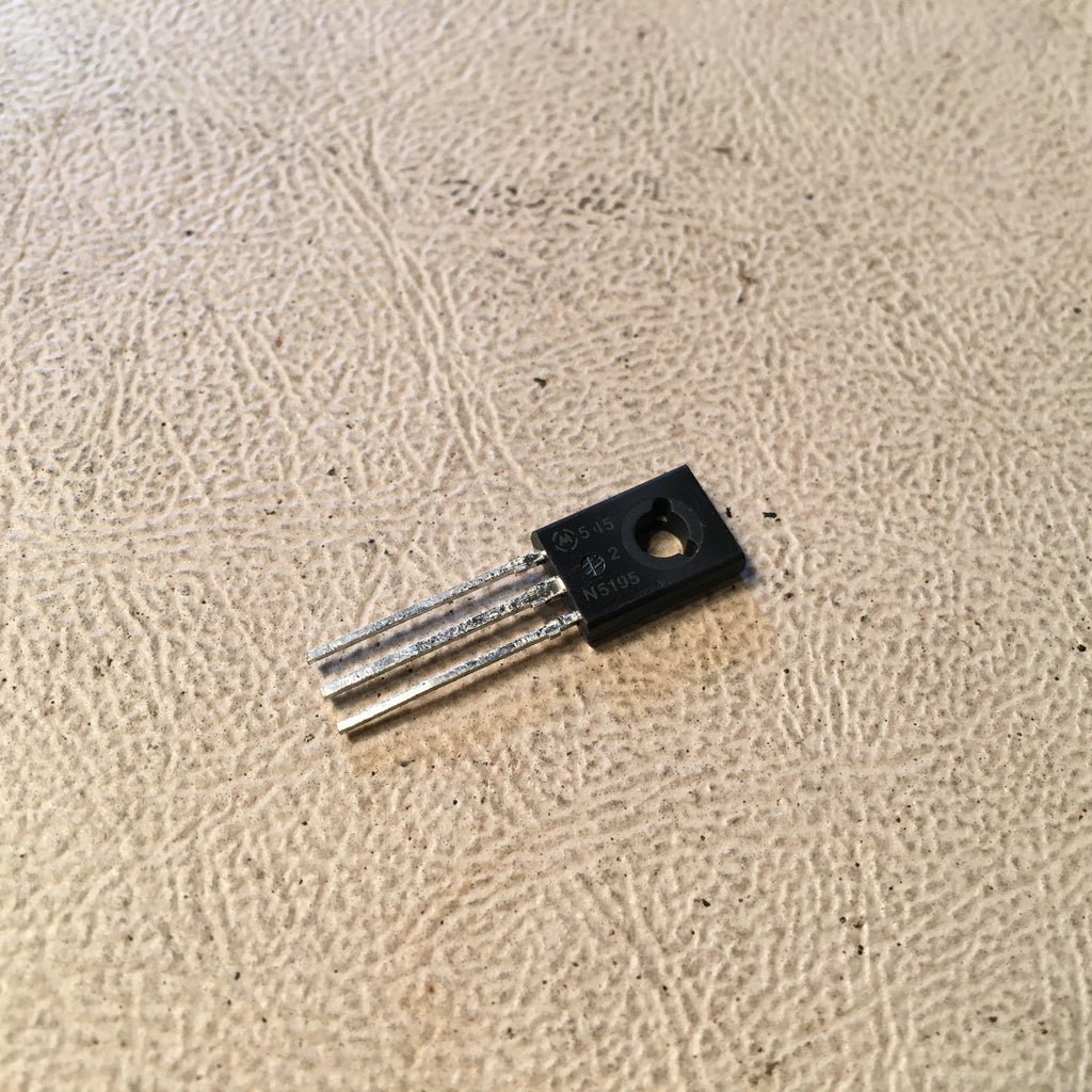 King Radio Small Part:  007-0714-00 aka 007-00714-0000,  NOS. Circa 1970, 1980, 1990.