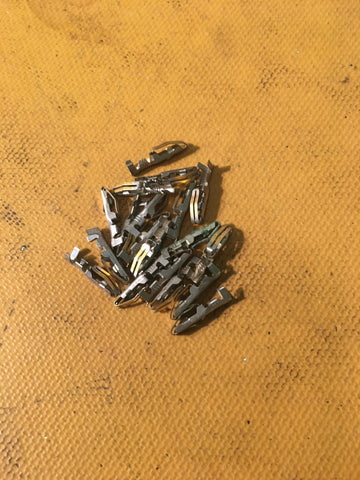 20, King Small Part: 030-1107-00 aka 030-01107-0000 install pins.