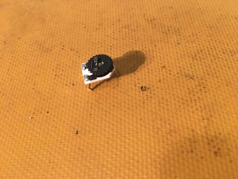 King Radio Small Part:  133-0150-06 aka 096-00150-0006,  NOS.