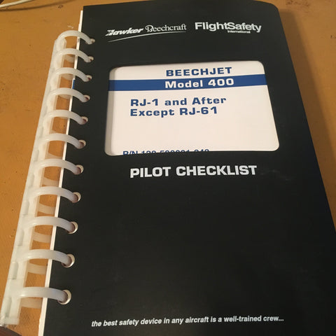 Raytheon Beechcraft Hawker Beechjet 400 Pilot's Checklist.