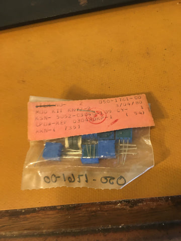 King Radio Small Part:  050-1761-00 aka 050-01761-0000,  Mod Kit, NOS.
