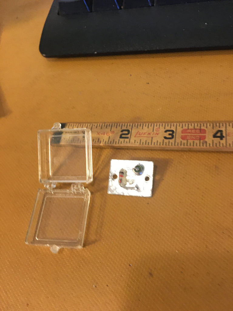 King Radio Small Part:  050-1152-01 aka 050-01152-0001, Mixer Diode,  NOS.