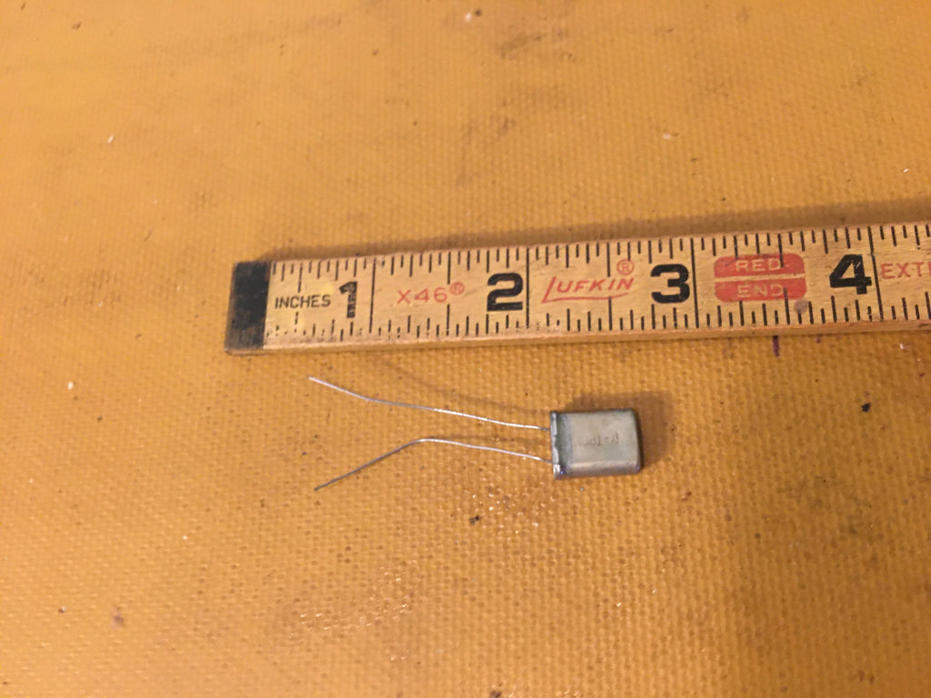 King Radio Small Part:  044-0060-01 aka 044-00060-0001,  4mhz Crystal.  NOS.