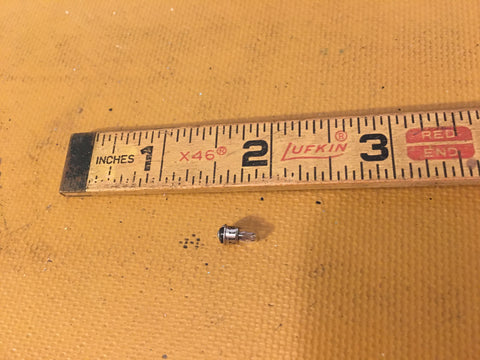 King Radio Small Part:  037-0009-04 aka 037-00009-0004,  Lamp, NOS.
