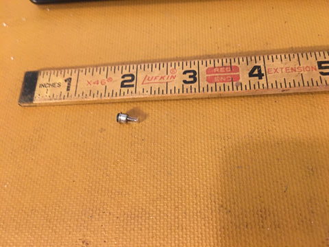 King Radio Small Part:  037-0022-00 aka 037-00022-0000,  NOS.