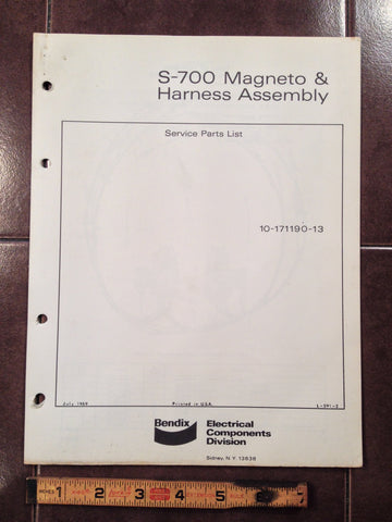 Bendix S-700 Magneto & Harness 10-171190-13 Parts Lists Booklet.